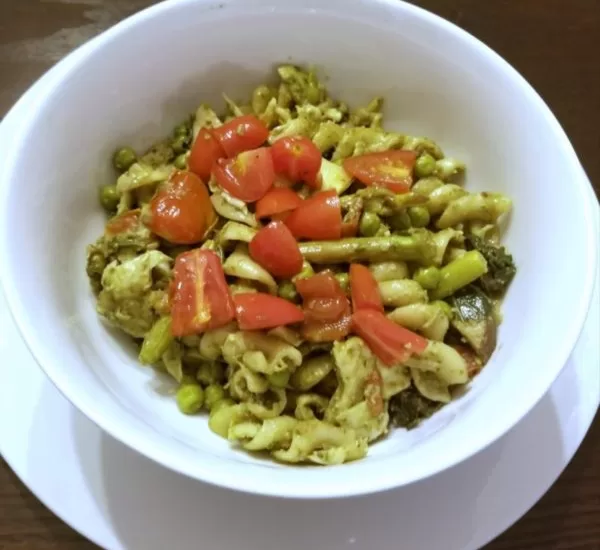 Vegan Lemon Pesto Pasta with Veggies